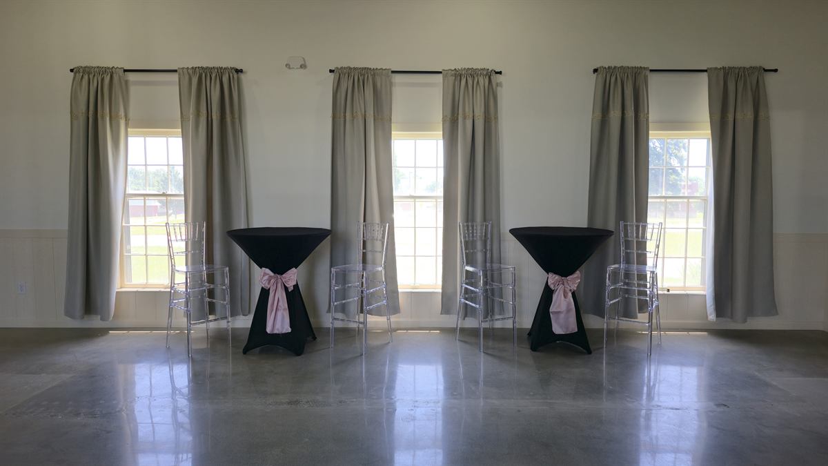 Venue 2 Seats and tables